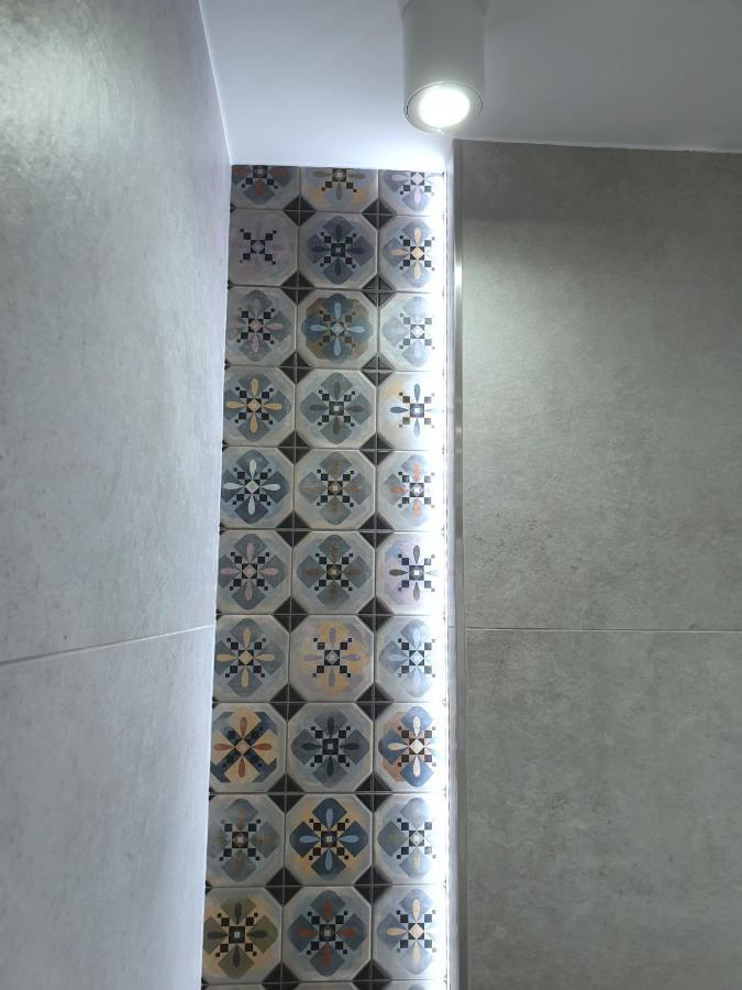 Private Apartment, Aircondition, Hd Tv Pl & De, Wifi, Garage, Fully Equipped, Near Апартаменти