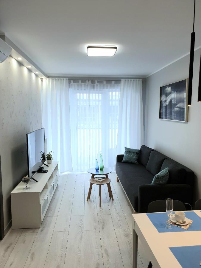 Apartment Private Apartment, Aircondition, Hd Tv Pl & De, Wifi, Garage, Fully Equipped, Near Kolobrzeg